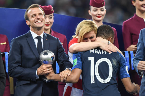 职业足球是 职业足球是